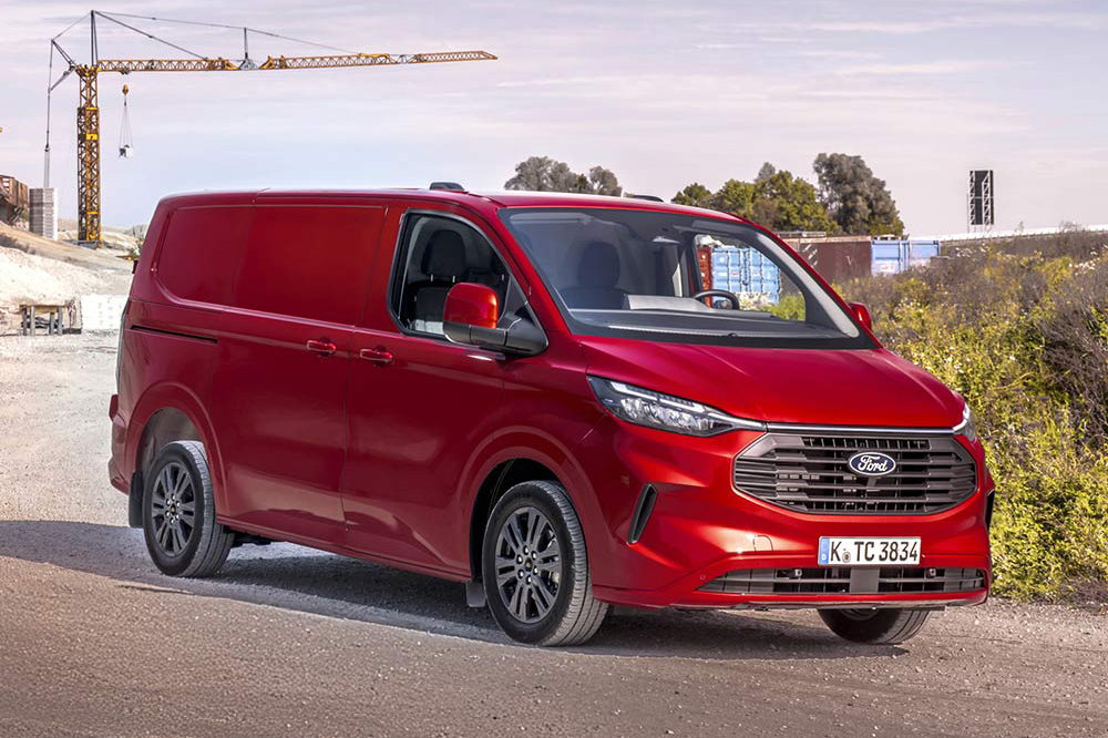 Angebot Ford Transit Custom Kastenwagen Trend - mit KI generiert/bearbeitet