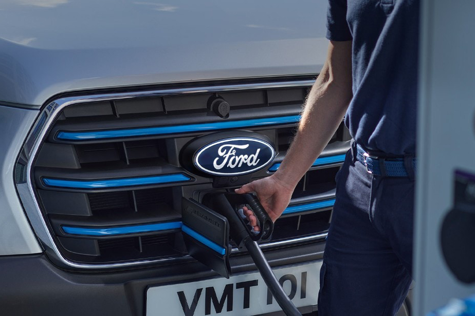 Ford Transit laden