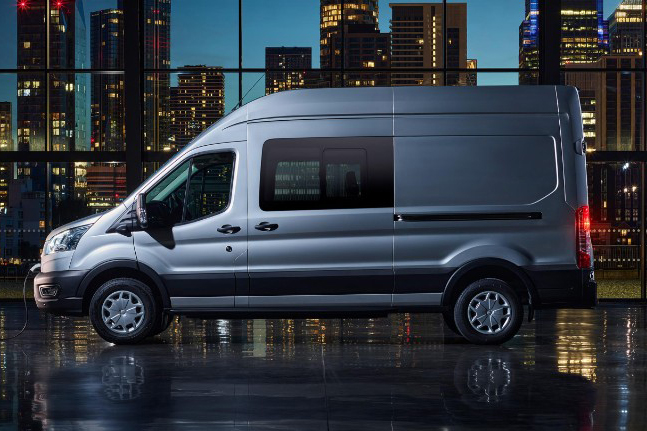 Ford Transit seitlicn