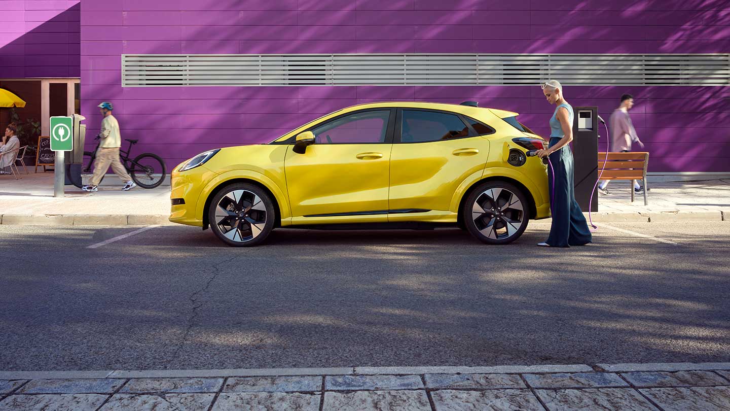 Angebot Ford Puma 46,8 kWh Gen-E - mit KI generiert/bearbeitet