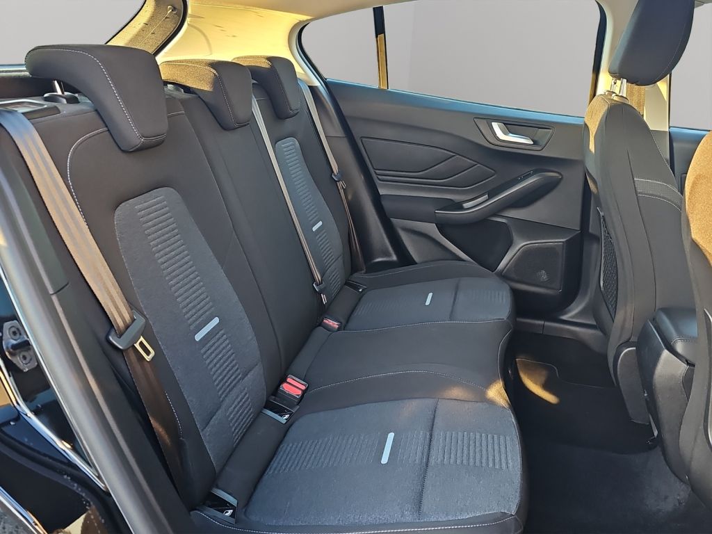 Fahrzeugabbildung Ford Focus 1.5 EcoBlue Start-Stopp-System ACTIVE