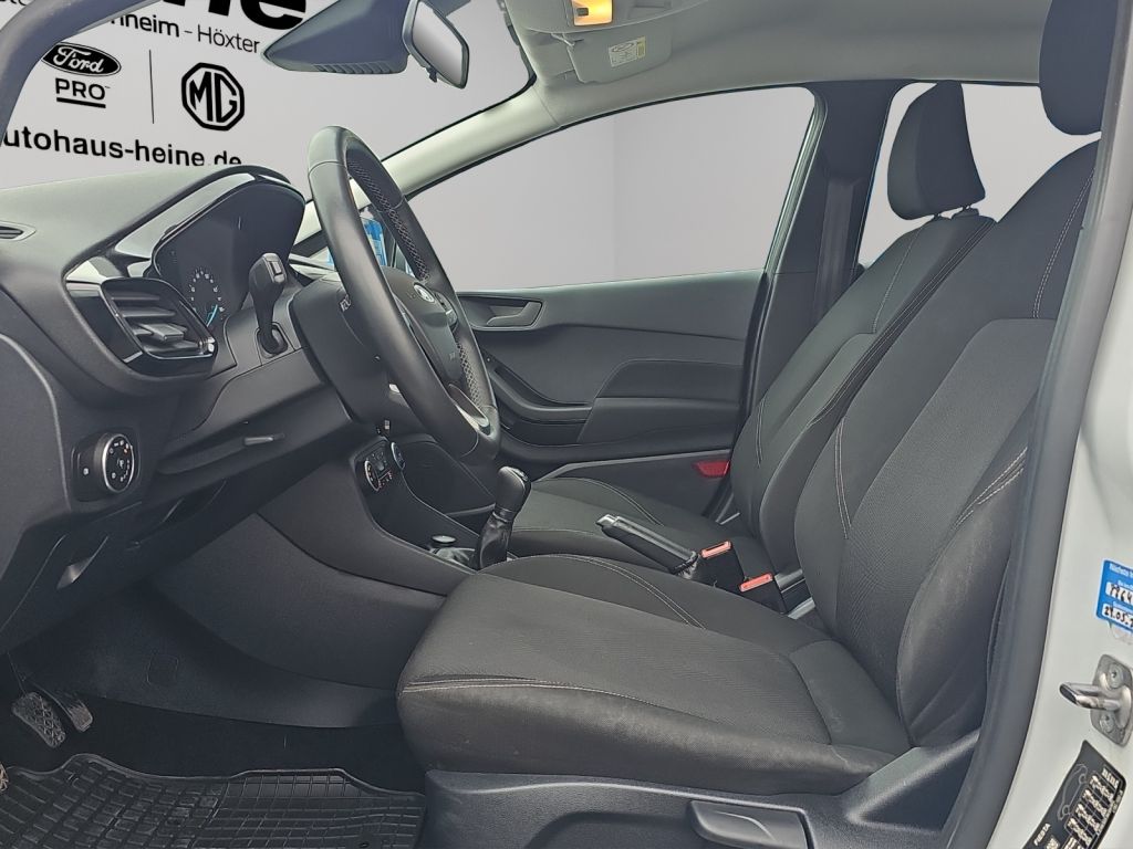 Fahrzeugabbildung Ford Fiesta C&C 1.1 Ltr. 75 PS *SHZ*FSH*