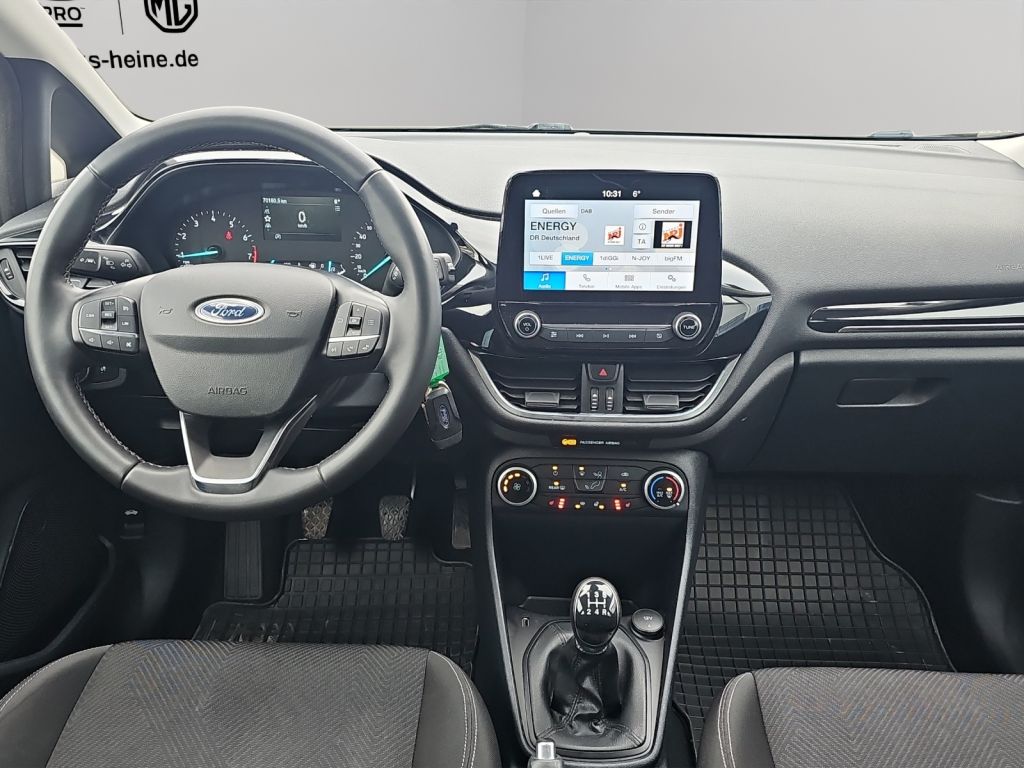 Fahrzeugabbildung Ford Fiesta C&C 1.1 Ltr. 75 PS *SHZ*FSH*