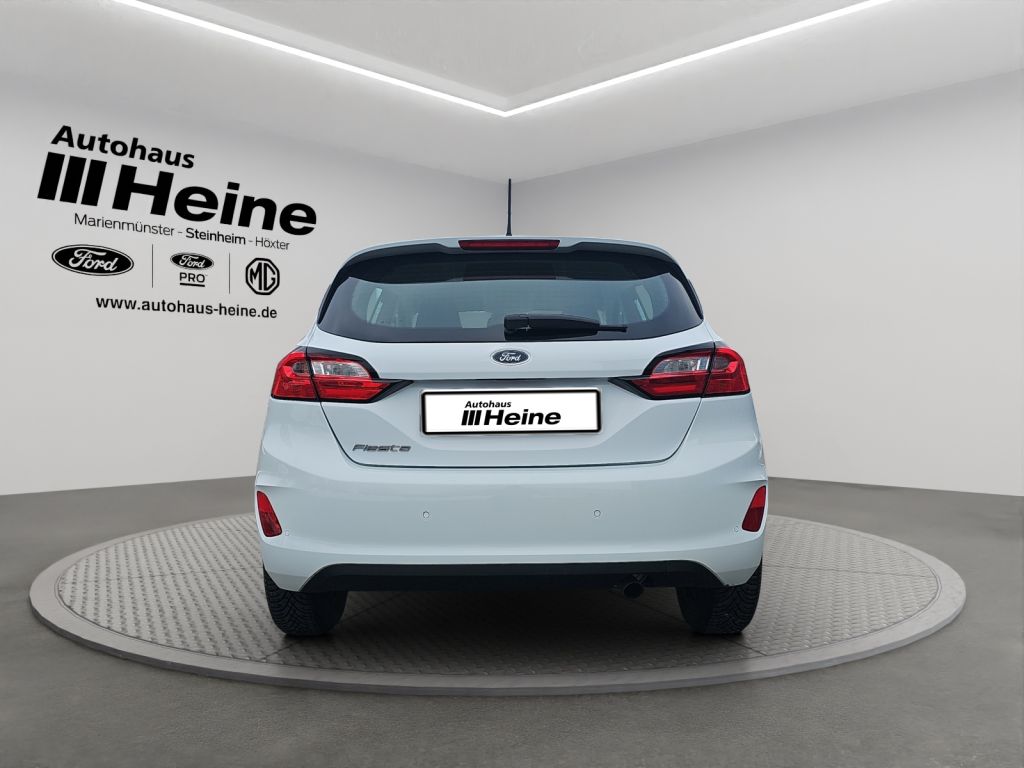 Fahrzeugabbildung Ford Fiesta C&C 1.1 Ltr. 75 PS *SHZ*FSH*