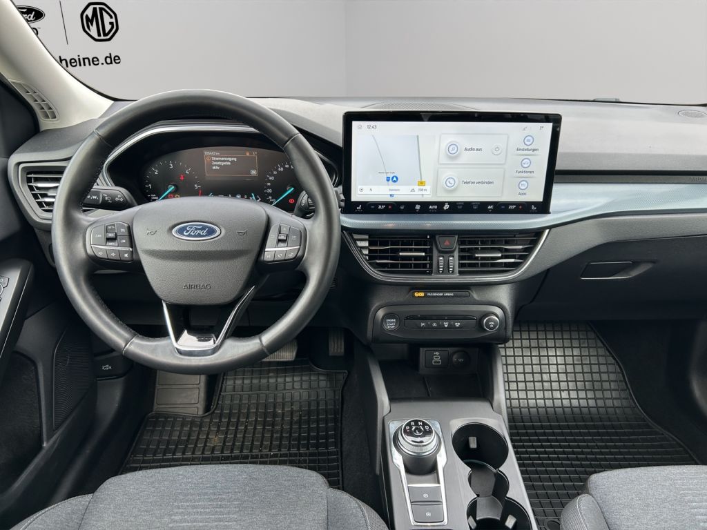 Fahrzeugabbildung Ford Focus ACTIVE 1.5 Ltr. 115 PS *AUTOMATIK*AHK*CARPLAY*