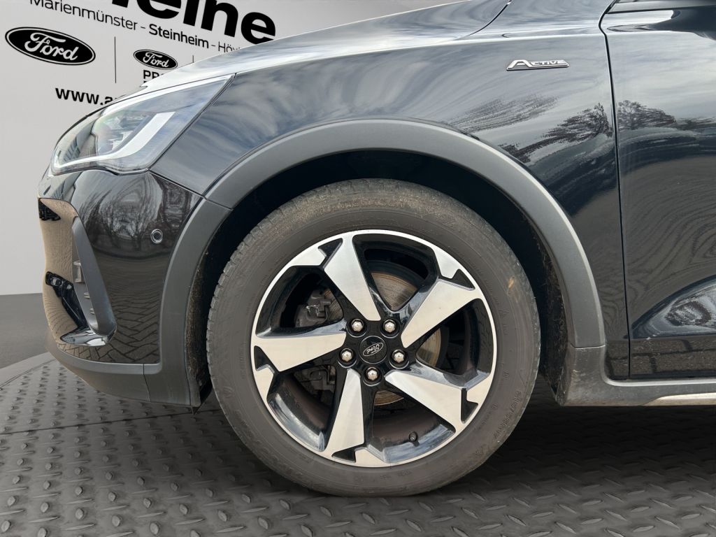 Fahrzeugabbildung Ford Focus ACTIVE 1.5 Ltr. 115 PS *AUTOMATIK*AHK*CARPLAY*