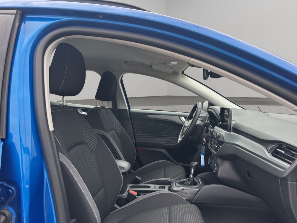 Fahrzeugabbildung Ford Focus Turnier 1.5 EcoBlue Start-Stopp-System COOL&CONNECT