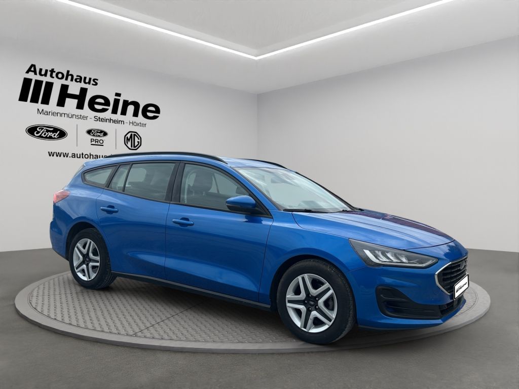 Fahrzeugabbildung Ford Focus Turnier 1.5 EcoBlue Start-Stopp-System COOL&CONNECT