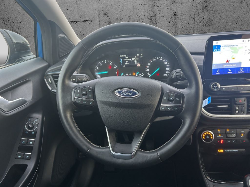 Fahrzeugabbildung Ford Puma 1.0 EcoBoost Hybrid TITANIUM