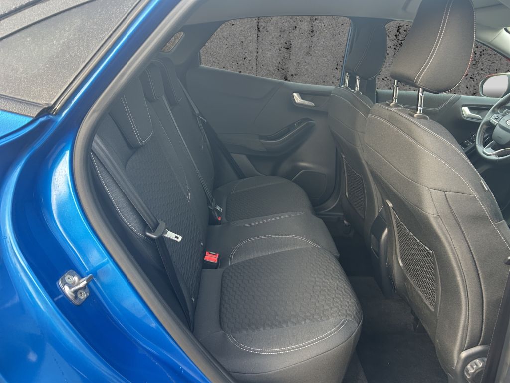 Fahrzeugabbildung Ford Puma 1.0 EcoBoost Hybrid TITANIUM