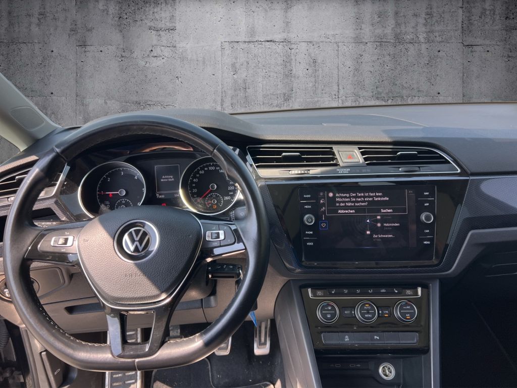 Fahrzeugabbildung Volkswagen Touran 2.0 TDI SCR UNITED