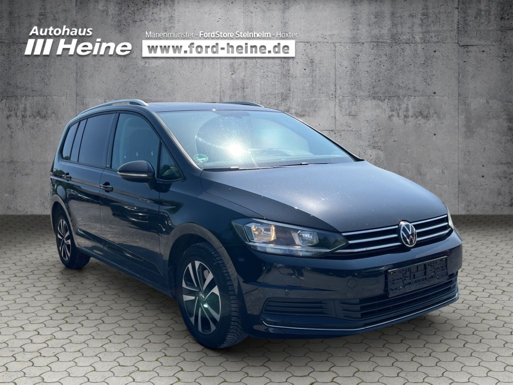 Fahrzeugabbildung Volkswagen Touran 2.0 TDI SCR UNITED