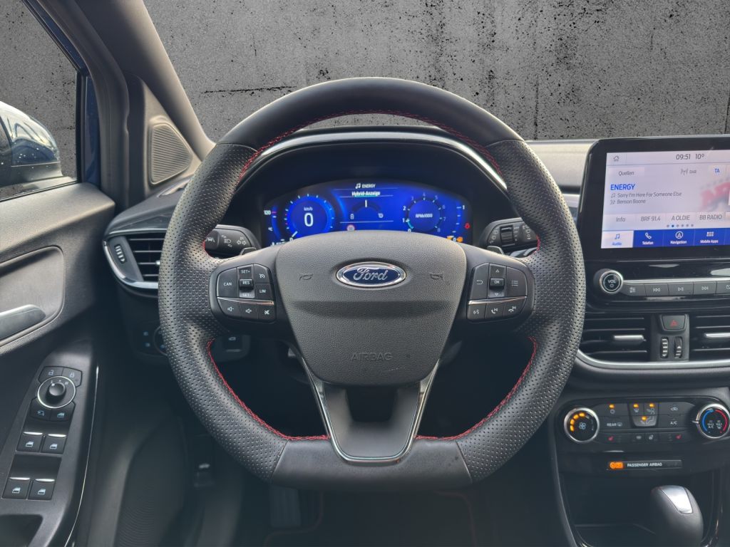 Fahrzeugabbildung Ford Puma ST-LINE 1.0 Ltr. 125 PS Hybrid Aut. *NAVI*HECKKLAPPE ELEKTR.*