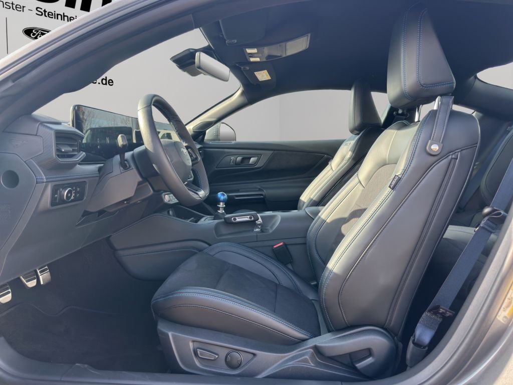 Fahrzeugabbildung Ford Mustang GT Dark Horse Fastback 5.0 V8 *MAGNE-RIDE*