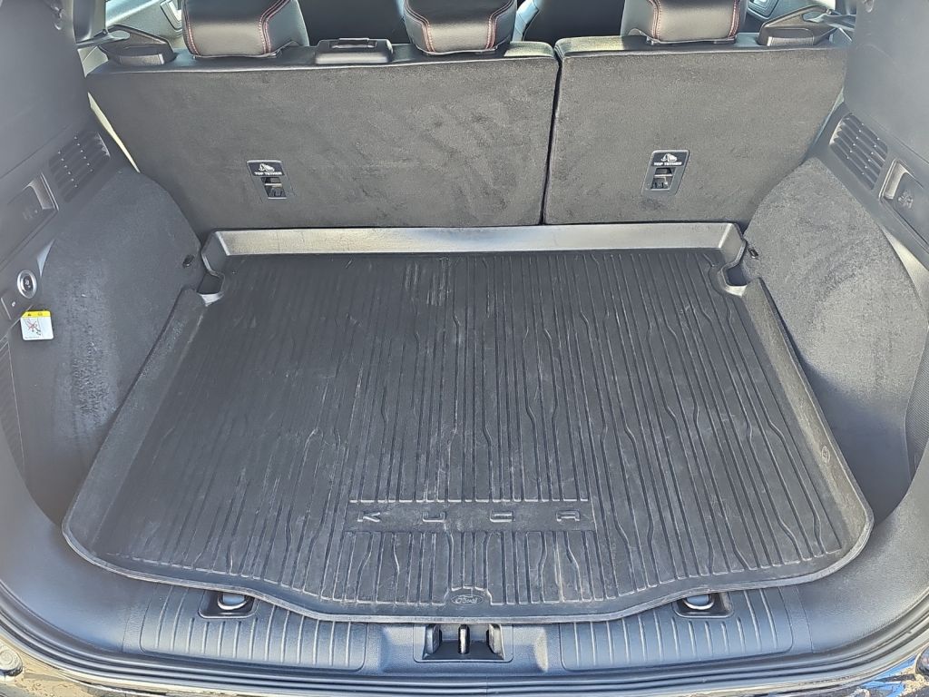 Fahrzeugabbildung Ford Kuga 2.5 Duratec PHEV ST-LINE X *20-LM*AHK*