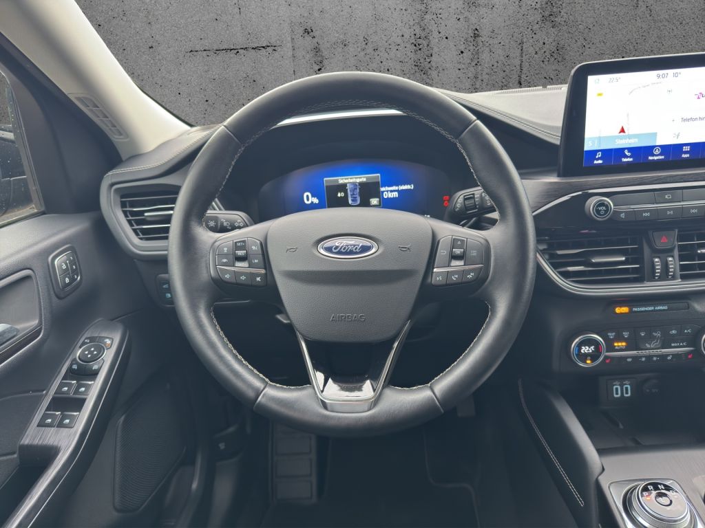 Fahrzeugabbildung Ford Kuga VIGNALE PHEV *iACC*ADAPT.-LED*20*ALARM*