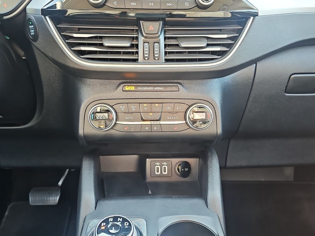 Fahrzeugabbildung Ford Kuga C&C 2.5 Ltr. 224 PS *AHK*NAVI*PDC*