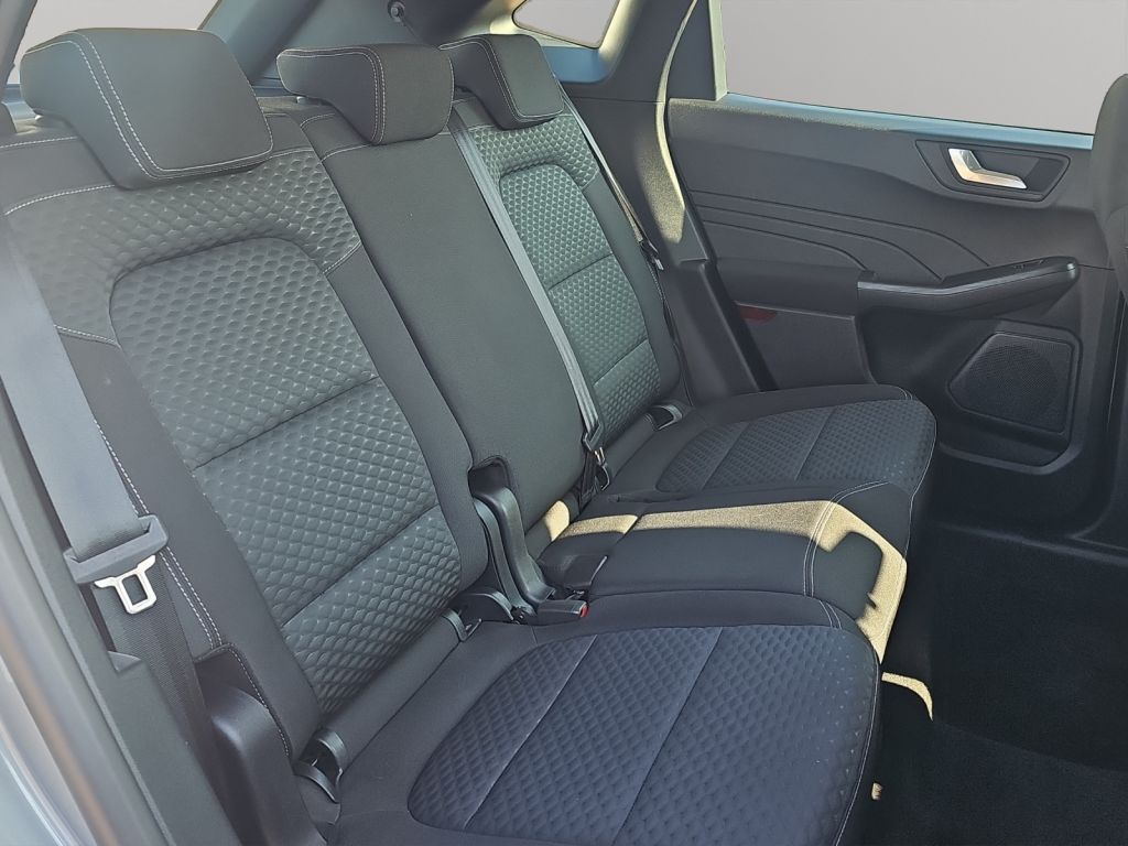 Fahrzeugabbildung Ford Kuga C&C 2.5 Ltr. 224 PS *AHK*NAVI*PDC*
