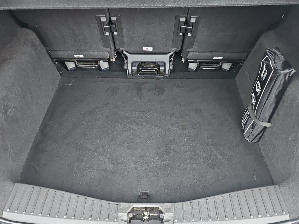 Fahrzeugabbildung Ford C-MAX 1.5 EcoBoost Start-Stop-System Sport