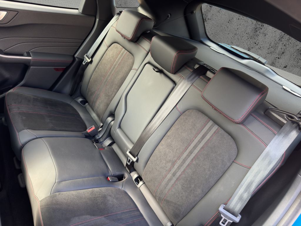 Fahrzeugabbildung Ford Kuga 2.5 Duratec PHEV ST-LINE X