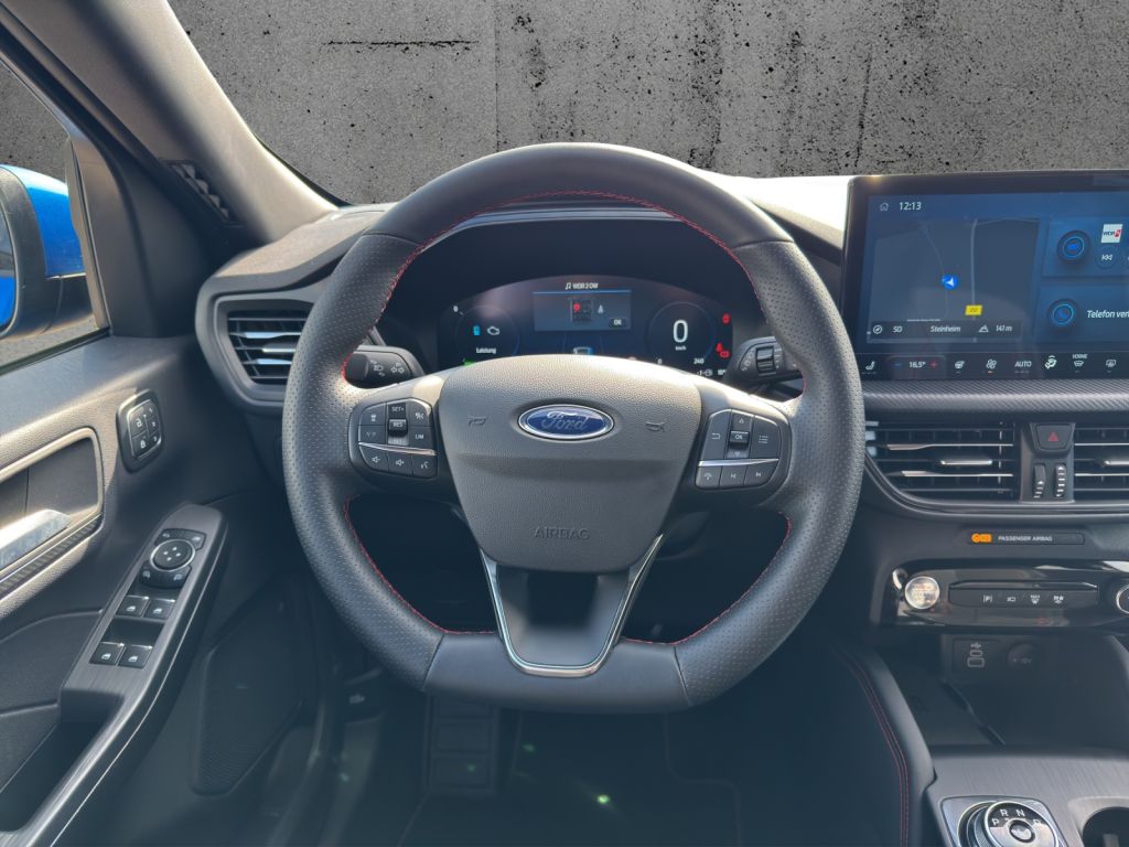 Fahrzeugabbildung Ford Kuga 2.5 Duratec PHEV ST-LINE X