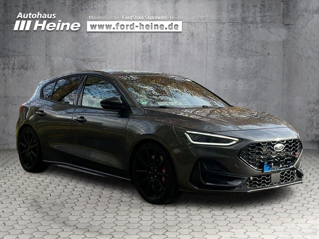 Fahrzeugabbildung Ford Focus 2.3 EcoBoost S&S ST X