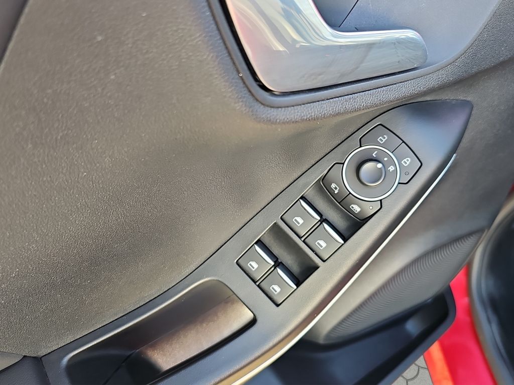 Fahrzeugabbildung Ford Puma TITANIUM X 1.0 Ltr. 155 PS *NAVI*LED*PANO*