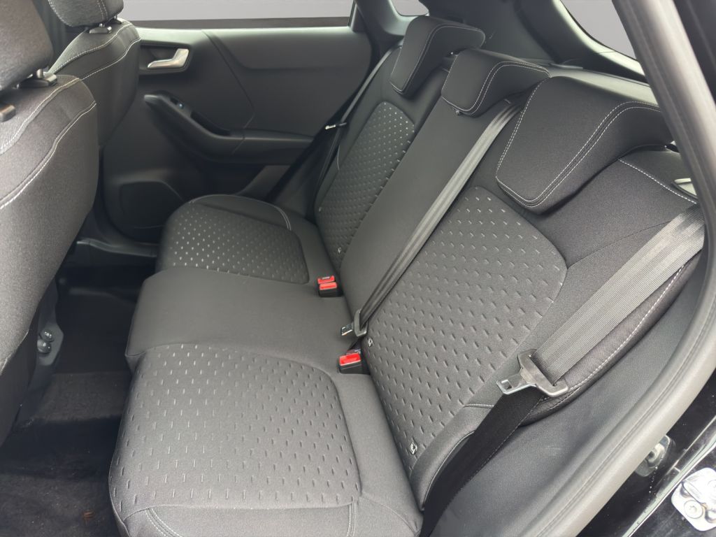 Fahrzeugabbildung Ford Puma Titanium 1.0 Ltr. 125 PS *AUTOMATIK*SHZ*FSH*