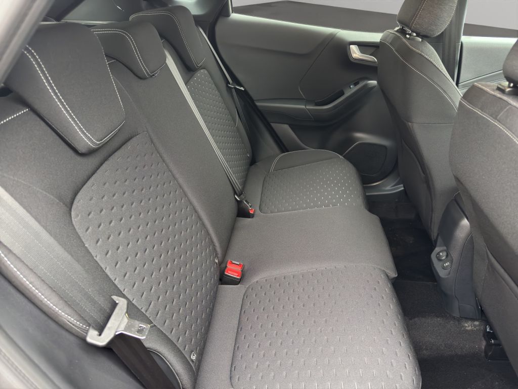 Fahrzeugabbildung Ford Puma Titanium 1.0 Ltr. 125 PS *AUTOMATIK*SHZ*FSH*