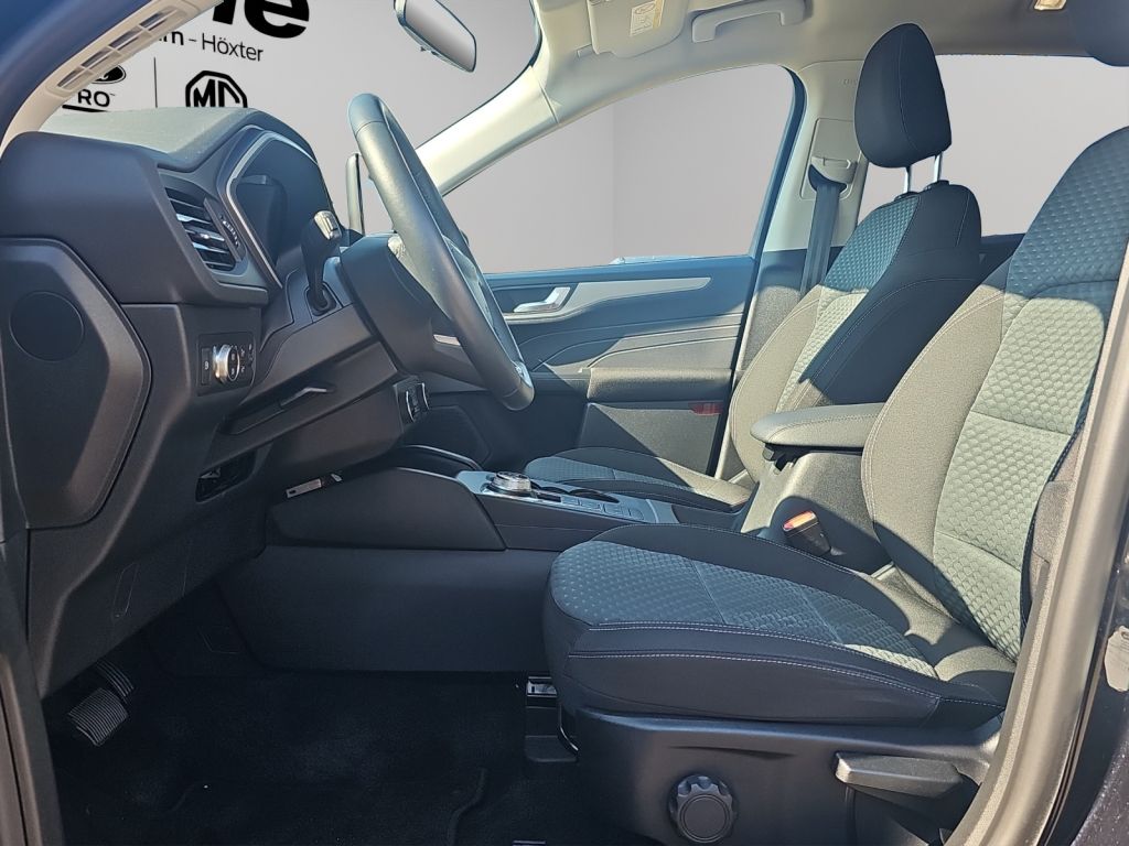 Fahrzeugabbildung Ford Kuga PHEV C&C *CARPLAY*NAVI*SHZ*