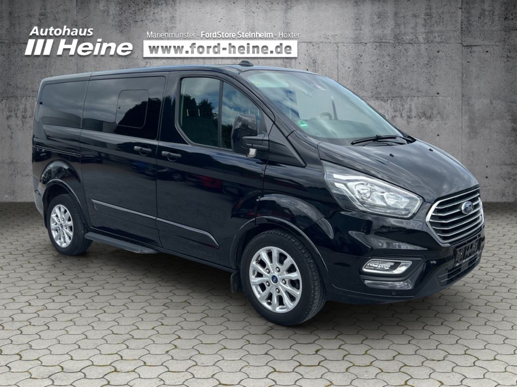 Fahrzeugabbildung Ford Tourneo Custom 320 L1H1 VA Autm. Titanium