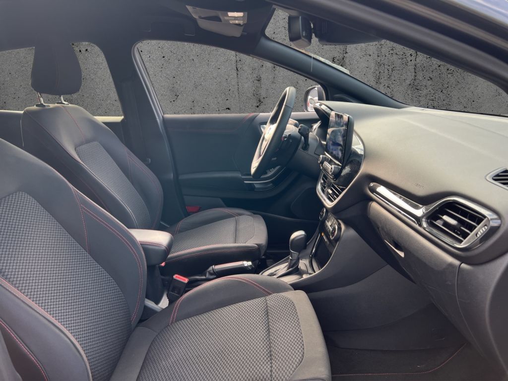 Fahrzeugabbildung Ford Puma 1.0 EcoBoost Hybrid Aut. ST-LINE