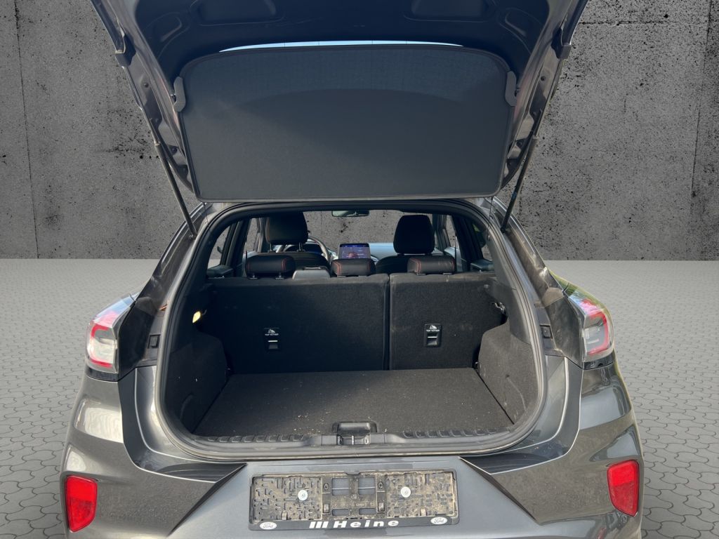 Fahrzeugabbildung Ford Puma 1.0 EcoBoost Hybrid Aut. ST-LINE