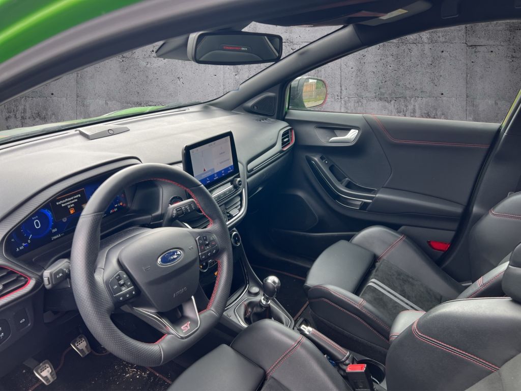 Fahrzeugabbildung Ford Puma 1.5 EcoBoost ST X