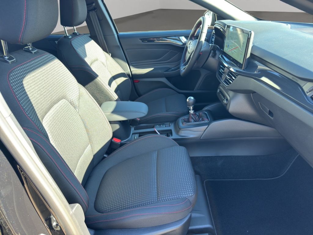 Fahrzeugabbildung Ford Focus ST-LINE 1.0 Ltr. Hybrid 125 PS*LED*NAVI*