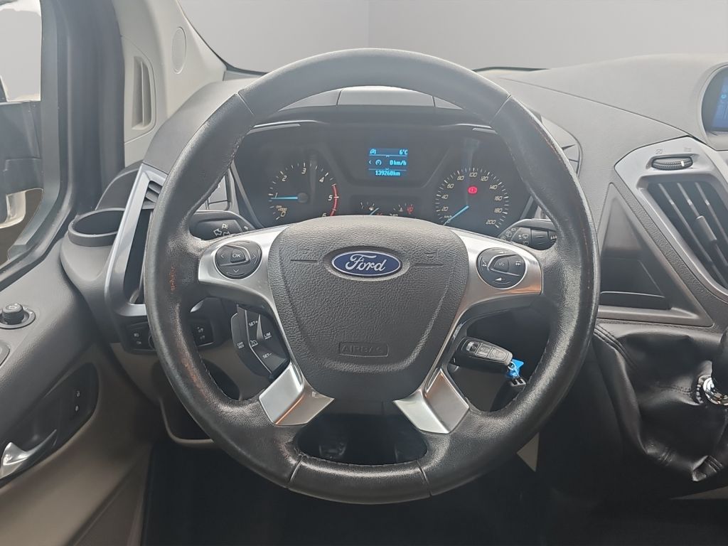 Fahrzeugabbildung Ford Tourneo Custom Titanium 310 L1H1 *LEDER*
