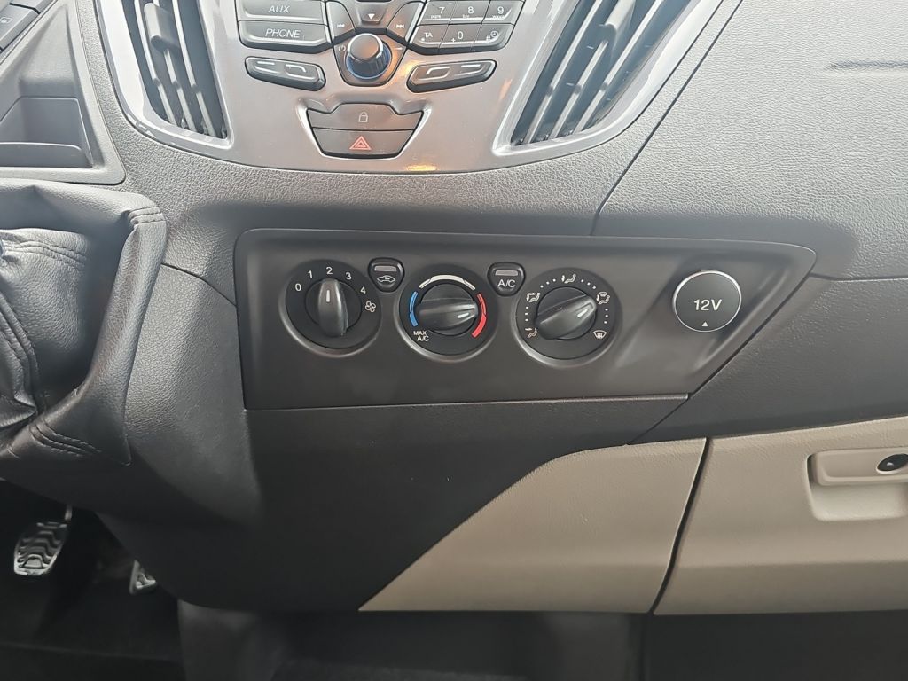 Fahrzeugabbildung Ford Tourneo Custom Titanium 310 L1H1 *LEDER*