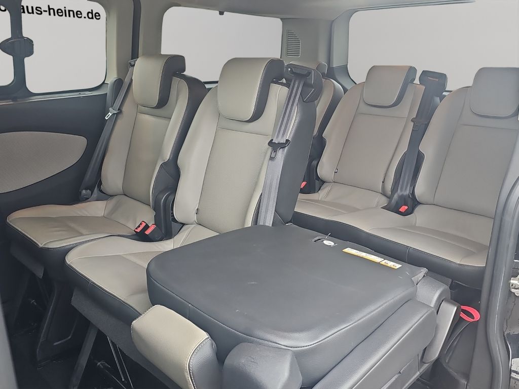 Fahrzeugabbildung Ford Tourneo Custom Titanium 310 L1H1 *LEDER*