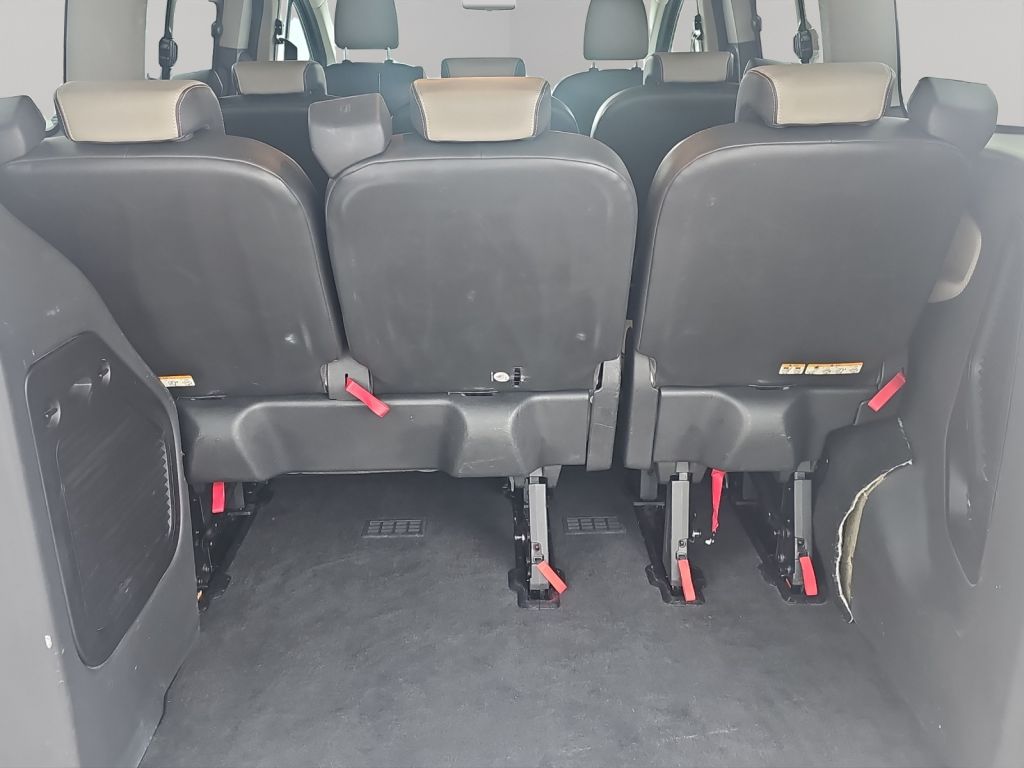 Fahrzeugabbildung Ford Tourneo Custom Titanium 310 L1H1 *LEDER*