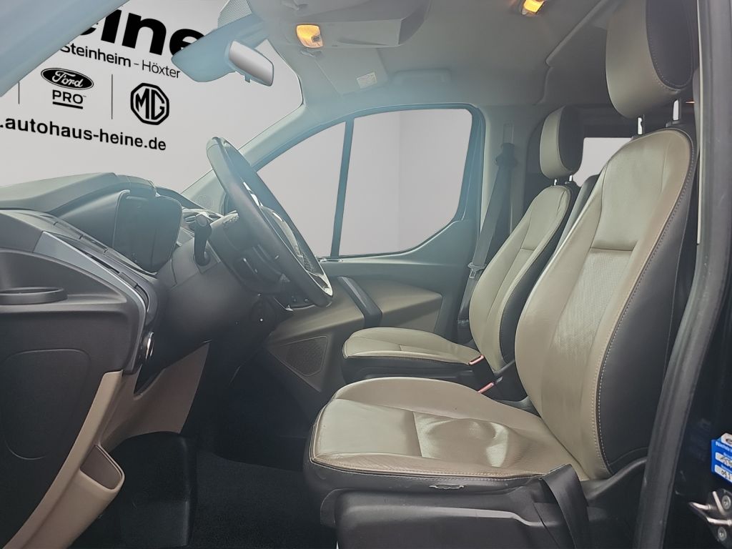 Fahrzeugabbildung Ford Tourneo Custom Titanium 310 L1H1 *LEDER*