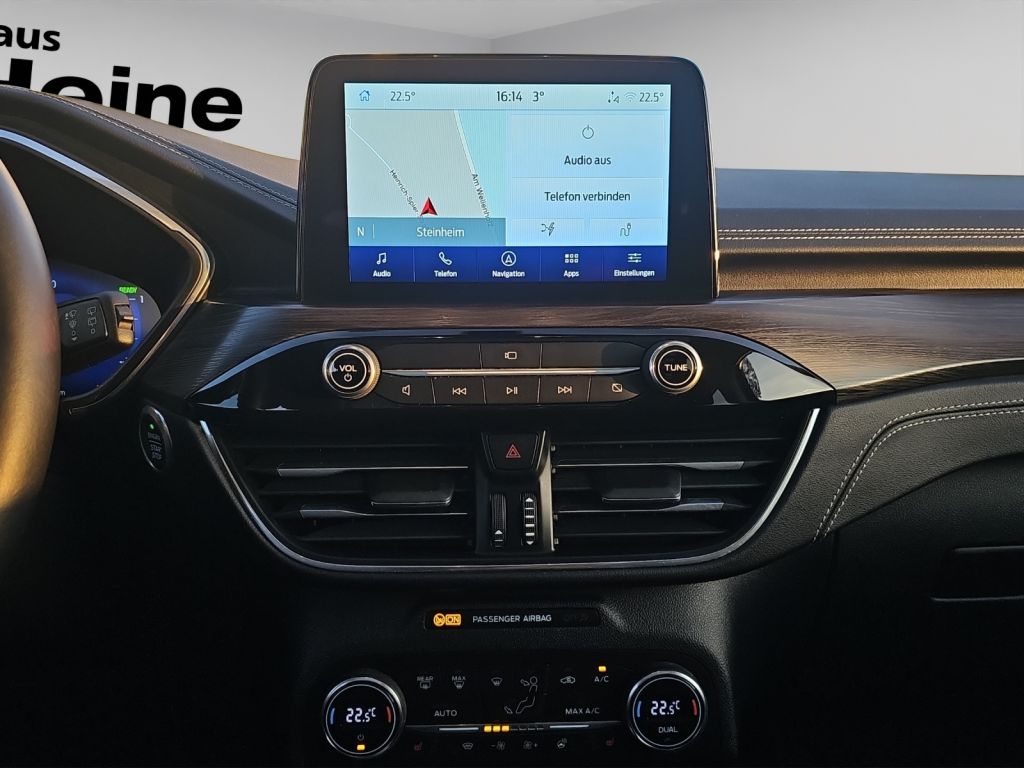 Fahrzeugabbildung Ford Kuga VIGNALE 2.5 Ltr. 225 PS *ACC*AHK*PANO*