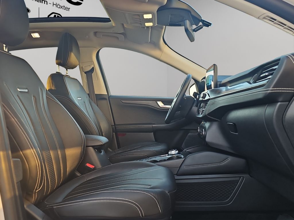 Fahrzeugabbildung Ford Kuga VIGNALE 2.5 Ltr. 225 PS *ACC*AHK*PANO*