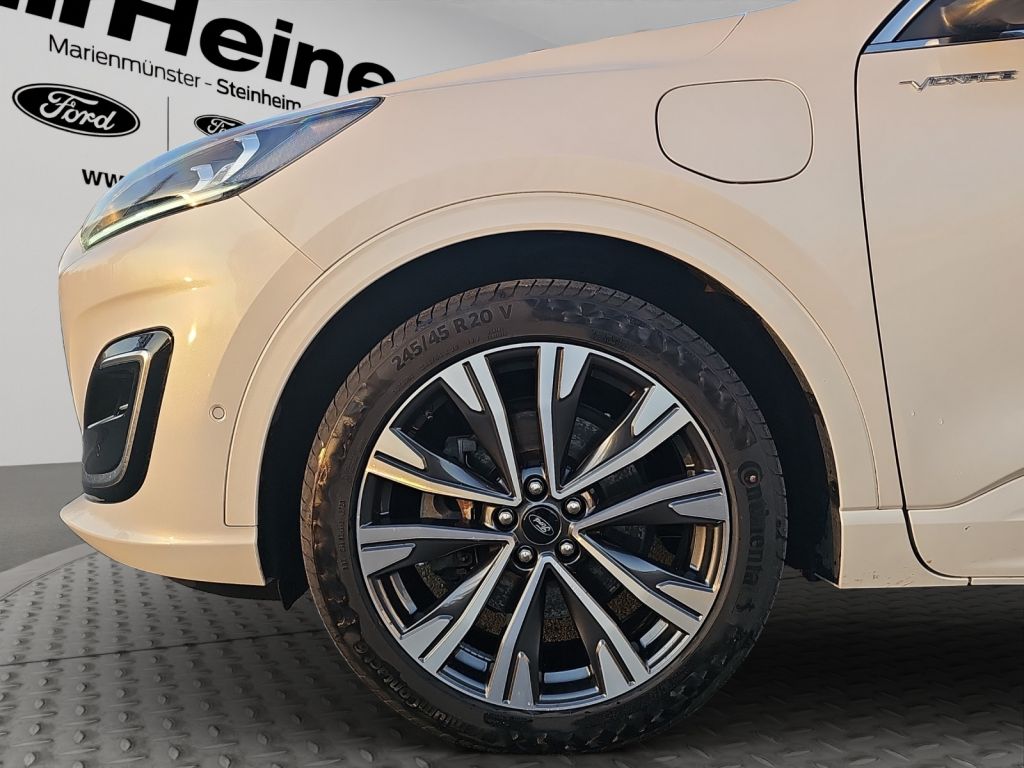 Fahrzeugabbildung Ford Kuga VIGNALE 2.5 Ltr. 225 PS *ACC*AHK*PANO*