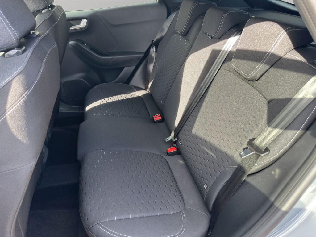 Fahrzeugabbildung Ford Puma TITANIUM 1.0 Ltr. Hybrid 125 PS *NAVI*RFK*