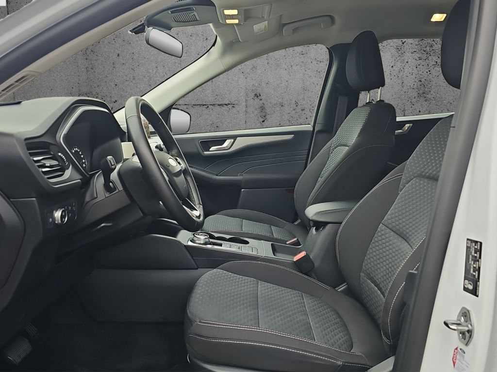 Fahrzeugabbildung Ford Kuga 2.5 Duratec PHEV COOL&CONNECT