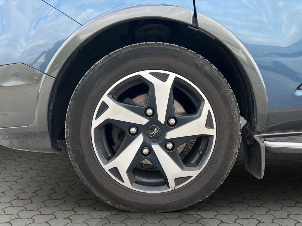 Fahrzeugabbildung Ford Tourneo Custom 320 L2H1 Autm. Active *NAVI*RFK*BI-XENON*LM*