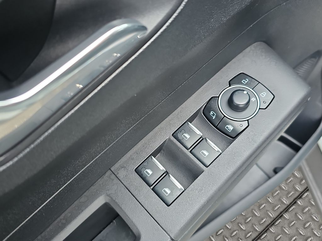 Fahrzeugabbildung Ford Tourneo Courier ACTIVE 1.0 Ltr. 125 PS Aut.