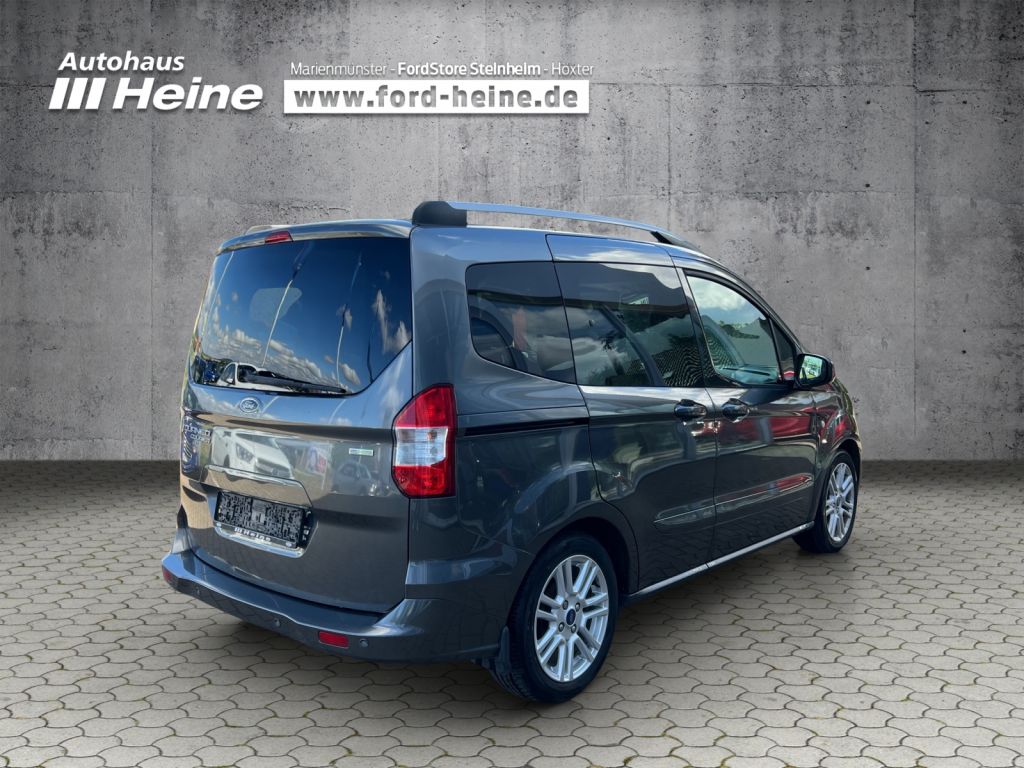 Fahrzeugabbildung Ford Tourneo Courier 1.0 EcoBoost Titanium