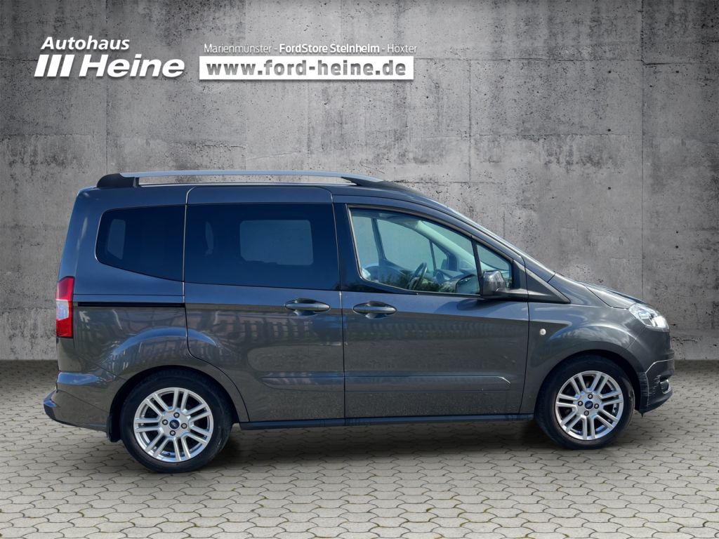 Fahrzeugabbildung Ford Tourneo Courier 1.0 EcoBoost Titanium