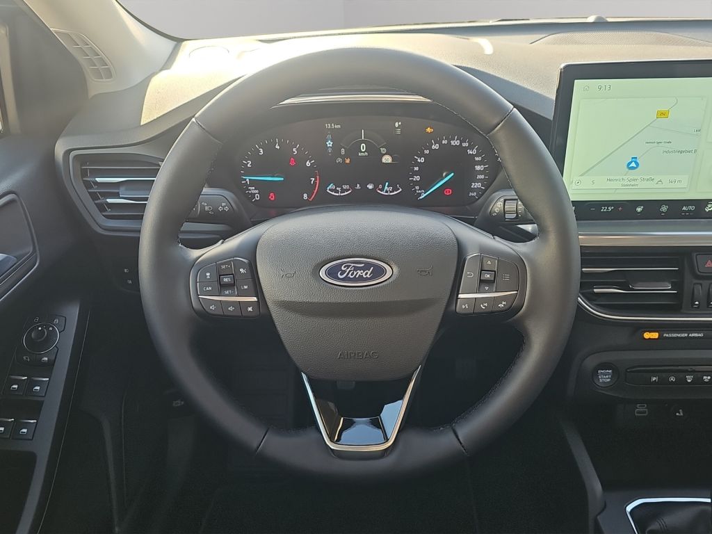 Fahrzeugabbildung Ford Focus TITANIUM 1.0 Ltr. Hybrid 125 PS *LED*CARPLAY*